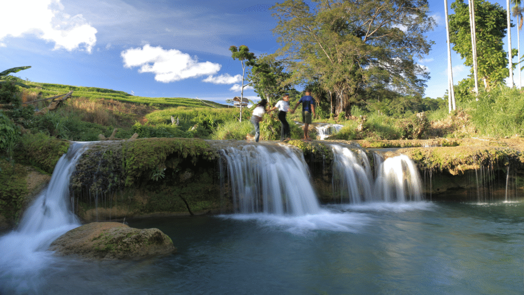 wisata air terjun weekacura