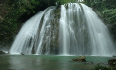 air terjun pabeti lakera