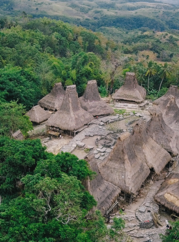 kampung adat totok kalada sumbadaya