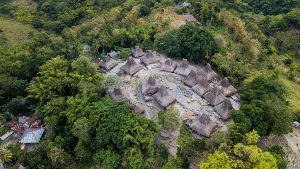 kampung adat totok kalada sumba barat daya