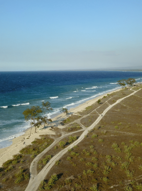 pantai mananga aba sumba barat daya