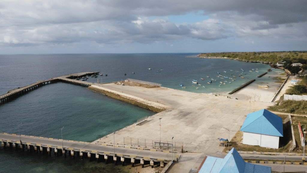 pantai waikelo sumba barat daya